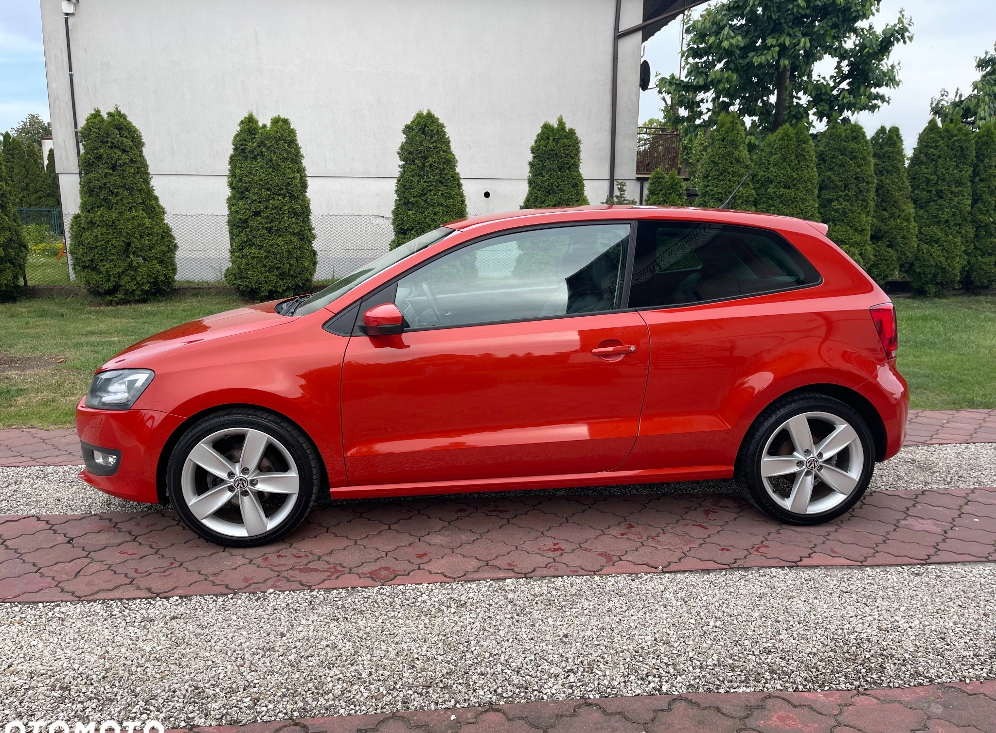 Volkswagen Polo cena 26900 przebieg: 176000, rok produkcji 2011 z Koprzywnica małe 79